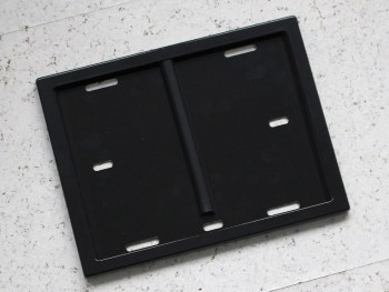 Безболтовая рамка для номера спец техники трактора погрузчика квадроцикла снегохода для гос номера Тип 3 288х206 мм / стальная черная