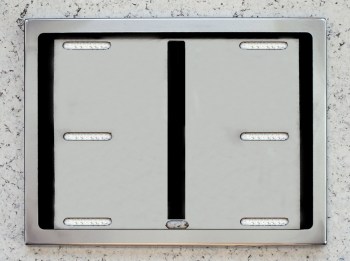 Номерные рамки для спецтехники из нержавеющей стали